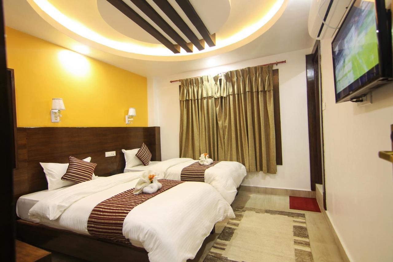 Hotel Lakeside Pvt. Ltd. Ποκάρα Εξωτερικό φωτογραφία