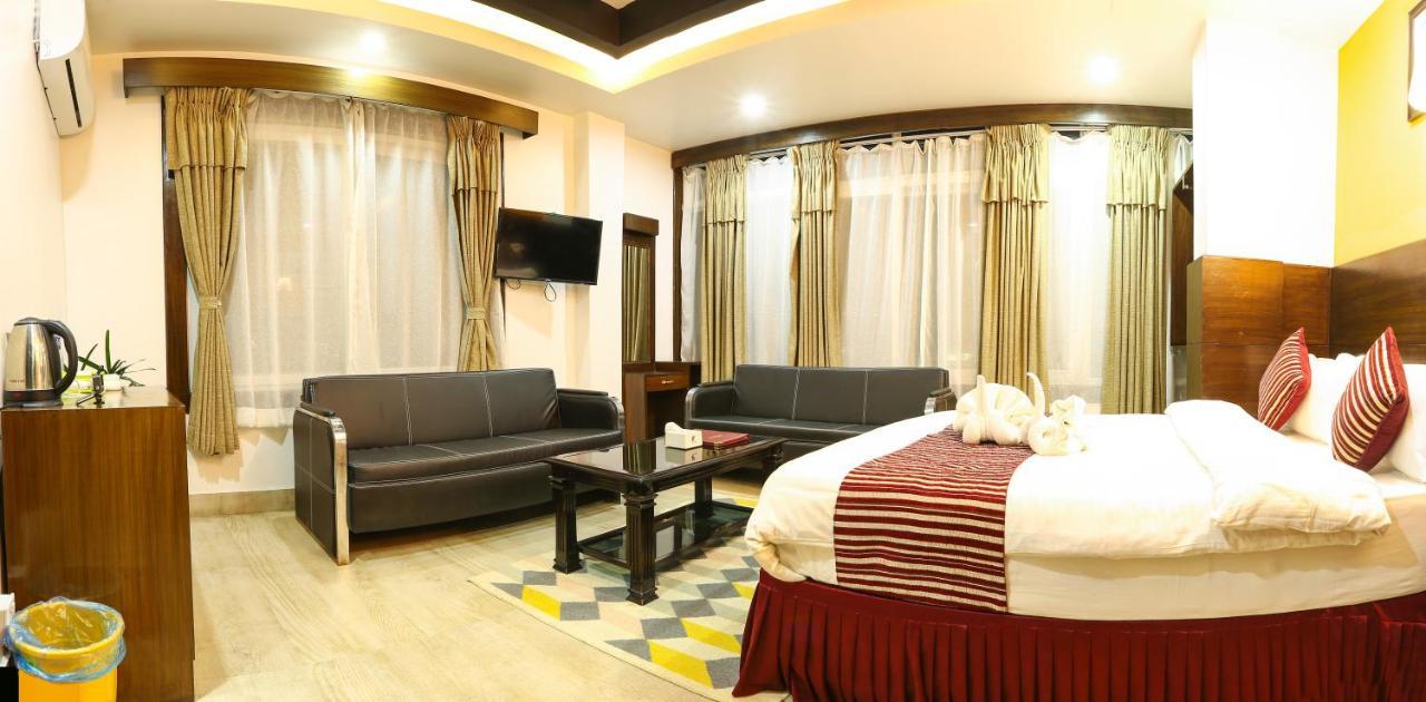 Hotel Lakeside Pvt. Ltd. Ποκάρα Εξωτερικό φωτογραφία