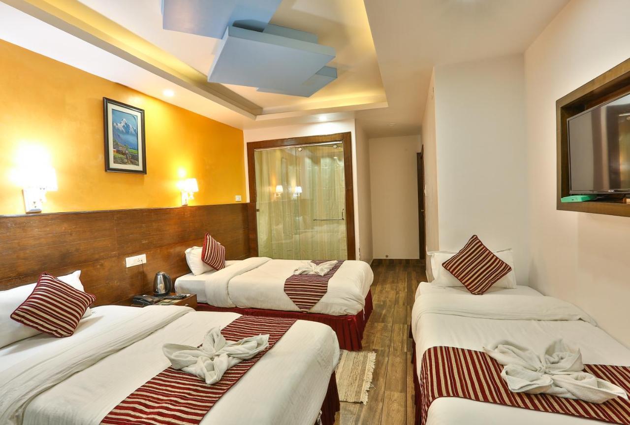 Hotel Lakeside Pvt. Ltd. Ποκάρα Εξωτερικό φωτογραφία